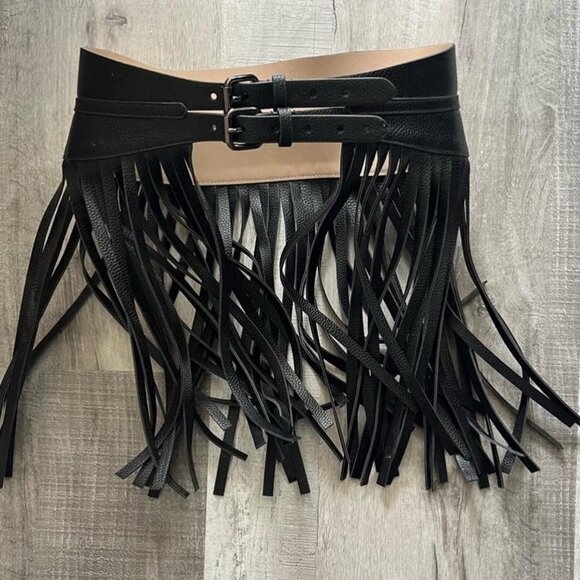 ๐ฅCHIC & SEXY๐ฅ Black Snake Embossed Leather Fringe Skirt Contour Waist Belt - Picture 15 of 15